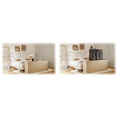 'Doppelbild von einem Schlafzimmer. Links ohne schwarze Kisten, rechts mit zwei übereinander gestapelten schwarzen Kisten am Fußende des Bettes.'