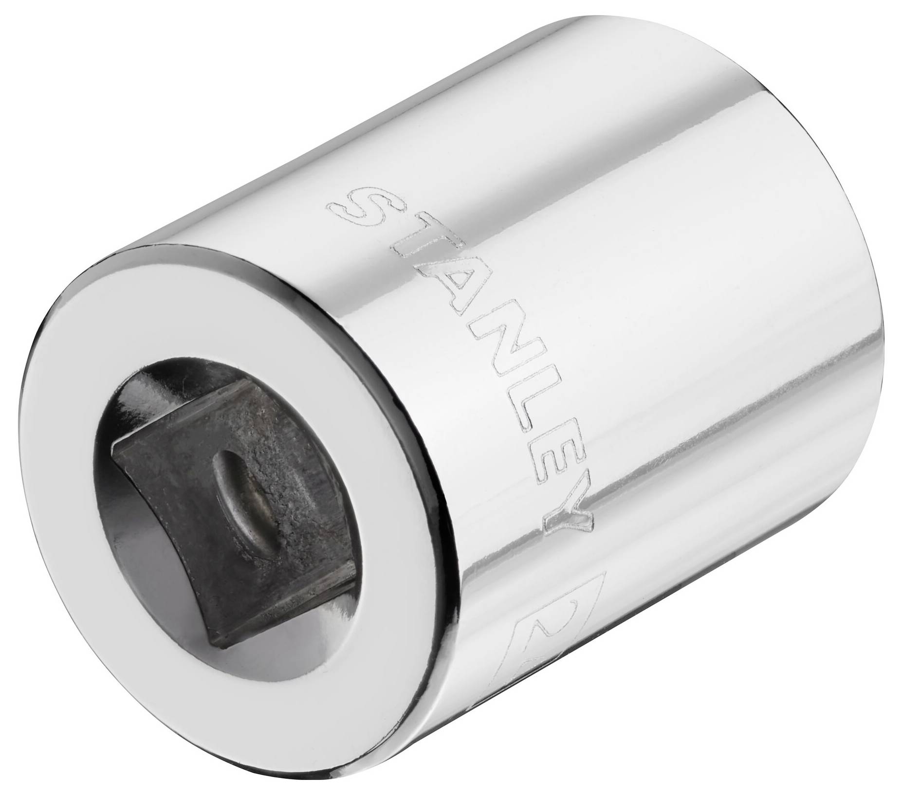 Metallische Stecknuss mit reflektierender Oberfläche, seitlich mit 'STANLEY' geprägt.