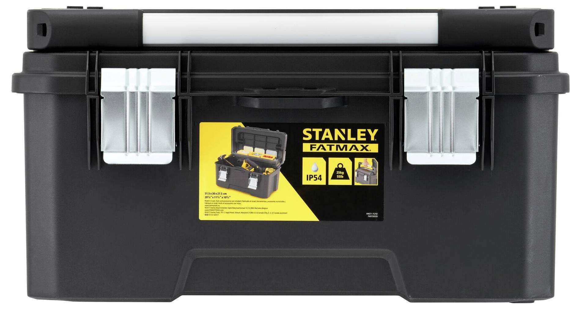 Schwarzer Stanley-Fatmax-Werkzeugkoffer mit silbernen Verschlüssen, steht geschlossen. Eignet sich für sicheren Werkzeugtransport.
