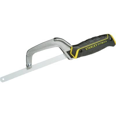 Metallsäge mit schwarzem, ergonomischem Griff und gelber Schrift 'Stanley Fatmax'. Silberne Klinge ist vorne montiert.