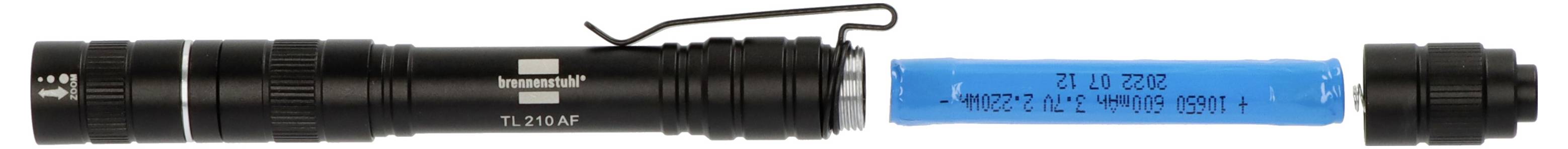 Black Inova Taschenlampe mit einer blauen zylindrischen Batterie daneben und einer abgelösten schwarzen Endkappe, auf weißem Hintergrund gezeigt.