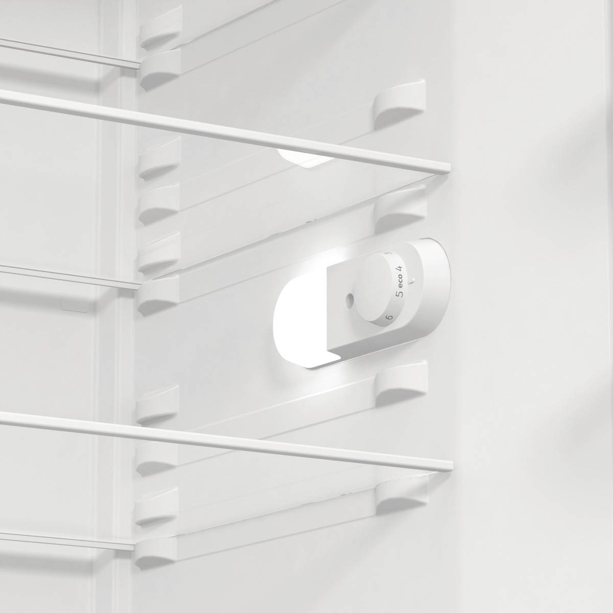 Gorenje Standkühlschrank R619EEW5 | 398 Liter | SuperCool | Umluft-Kühlung | CrispZone | 185x60x66,3cm | weiß | E-8