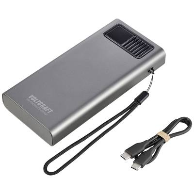 Eine graue Powerbank von Voltcraft mit Schlaufe und einem schwarzen USB-C-Kabel.