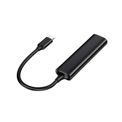 Ein schwarzer tragbarer SSD-Speicher mit USB-C Anschluss, liegend auf weißem Hintergrund.