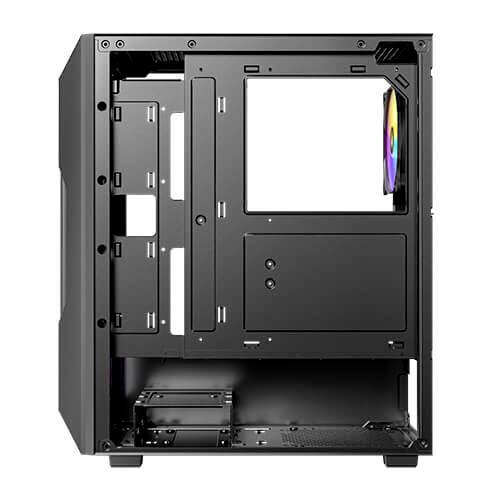 Schwarzes Computergehäuse, leer, mit sichtbaren Steckplätzen für Komponenten und einem eingebauten RGB-Lüfter auf der Rückseite.