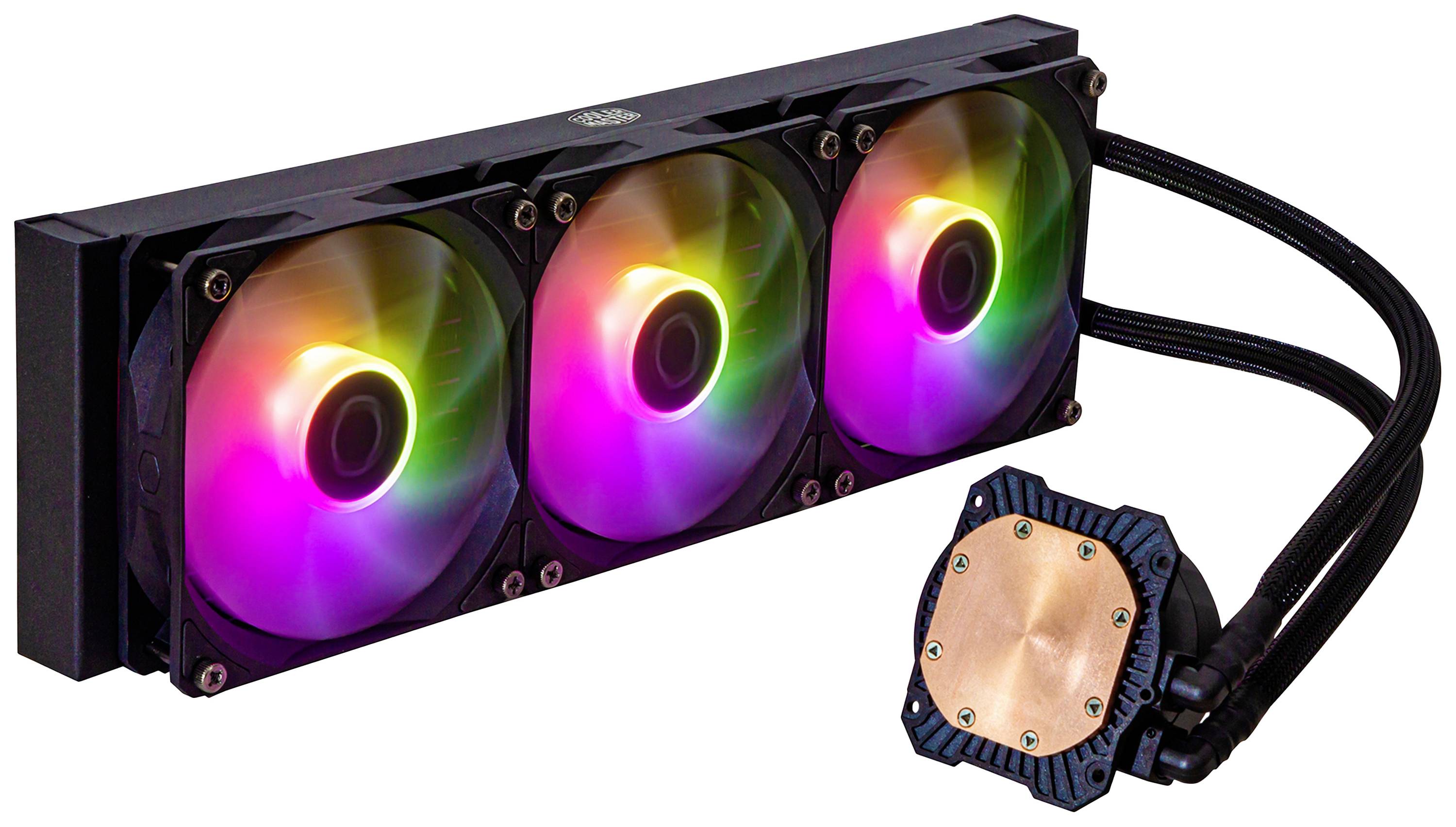 Dreifach-Lüfter-Radiator mit RGB-Beleuchtung und angeschlossenem Kupferkühlkopf, wahrscheinlich Teil eines PC-Wasserkühlungssystems.
