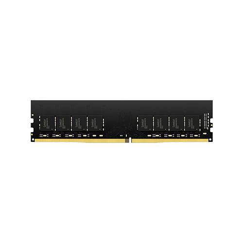 Ein schwarzer RAM-Speicherriegel mit goldenen Kontakten, zur Verwendung in einem Computer für temporären Datenspeicher.