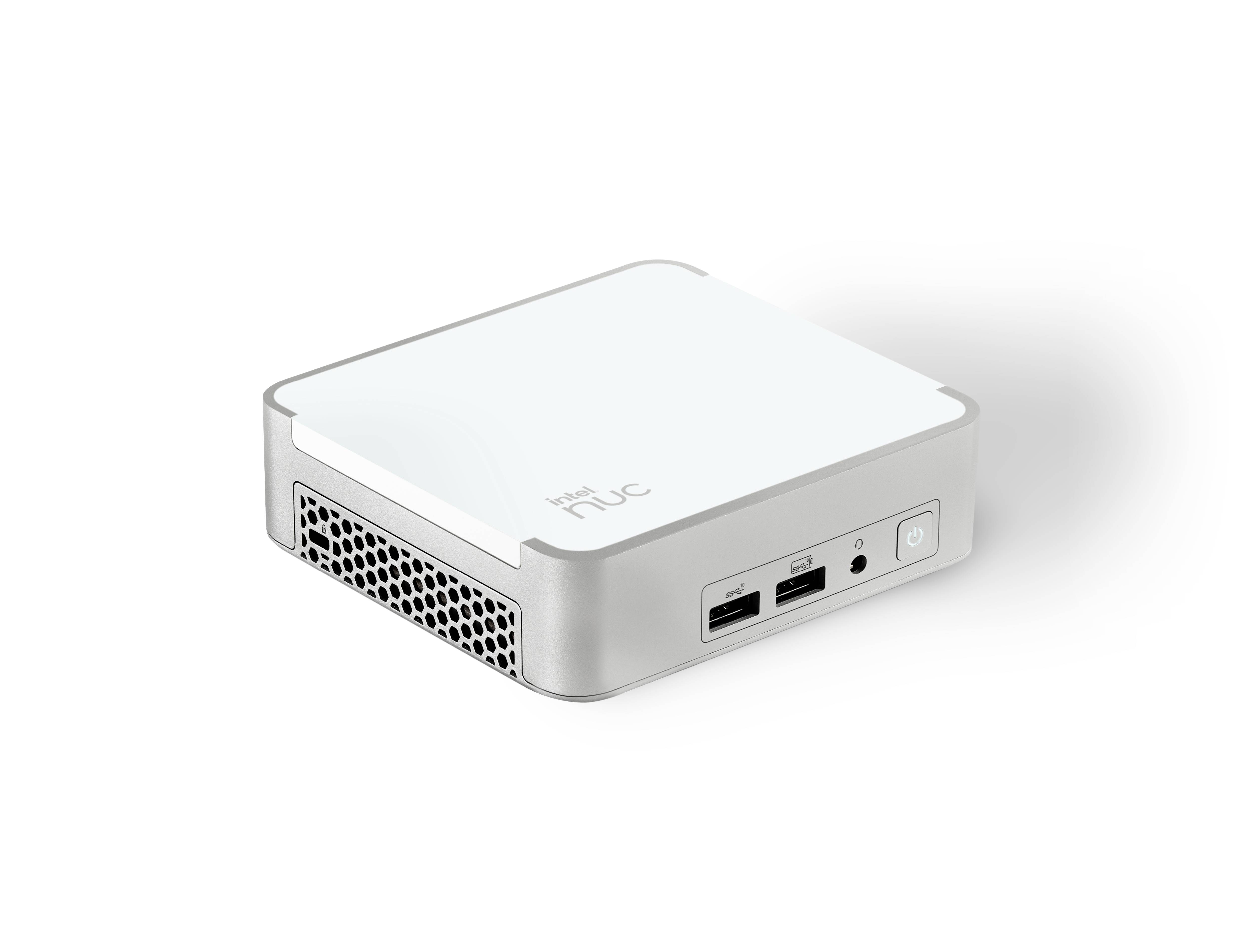 Kompakter, weißer Mini-PC mit belüfteten Seiten, zwei USB-Anschlüssen, einem Ein-/Ausschalter und Audioanschluss auf der Vorderseite.