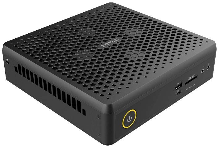 Ein kompakter schwarzer Mini-PC mit Lüftungsschlitzen, USB-Anschlüssen und einem gelben Einschaltknopf auf der Vorderseite.