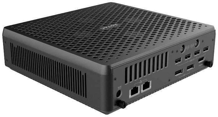 Ein schwarzer, kompakter Mini-Computer mit Lüftungsschlitzen, mehreren Anschlüssen und zwei Ethernet-Ports auf der Rückseite.