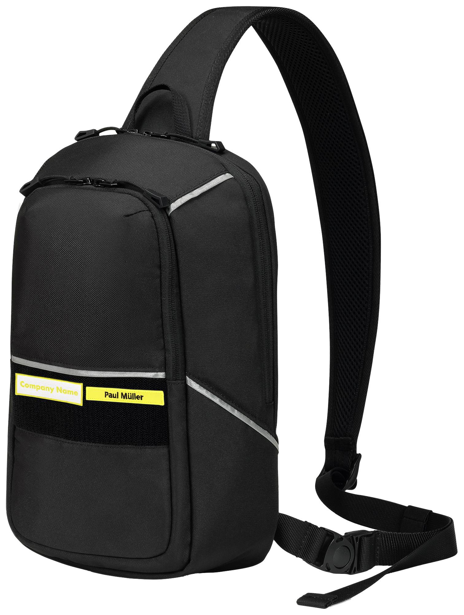Eine schwarze Umhängetasche mit gelbem Namensschild 'Company Name Paul Müller'. Die Tasche hat mehrere Reißverschlüsse und einen verstellbaren Riemen.