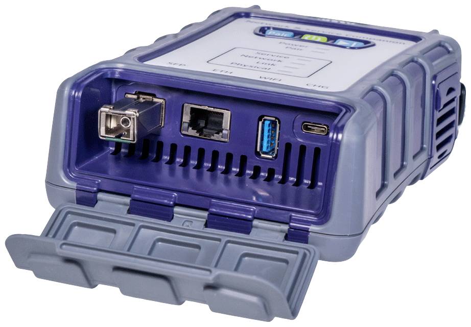Ein kompakter, tragbarer Netzwerkadapter mit mehreren Anschlüssen: USB, Ethernet und zwei weiteren Anschlüssen, für vielseitige Konnektivität.
