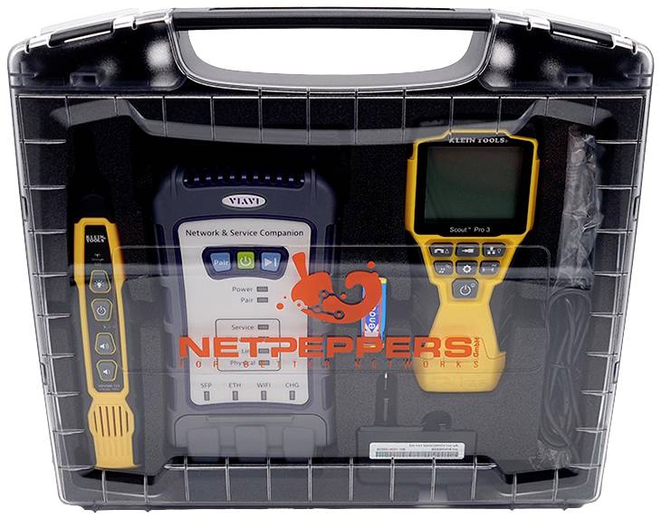 Netzwerktester-Set in einem Hartschalenkoffer mit mehreren Geräten zur Netzwerkanalyse und -prüfung.