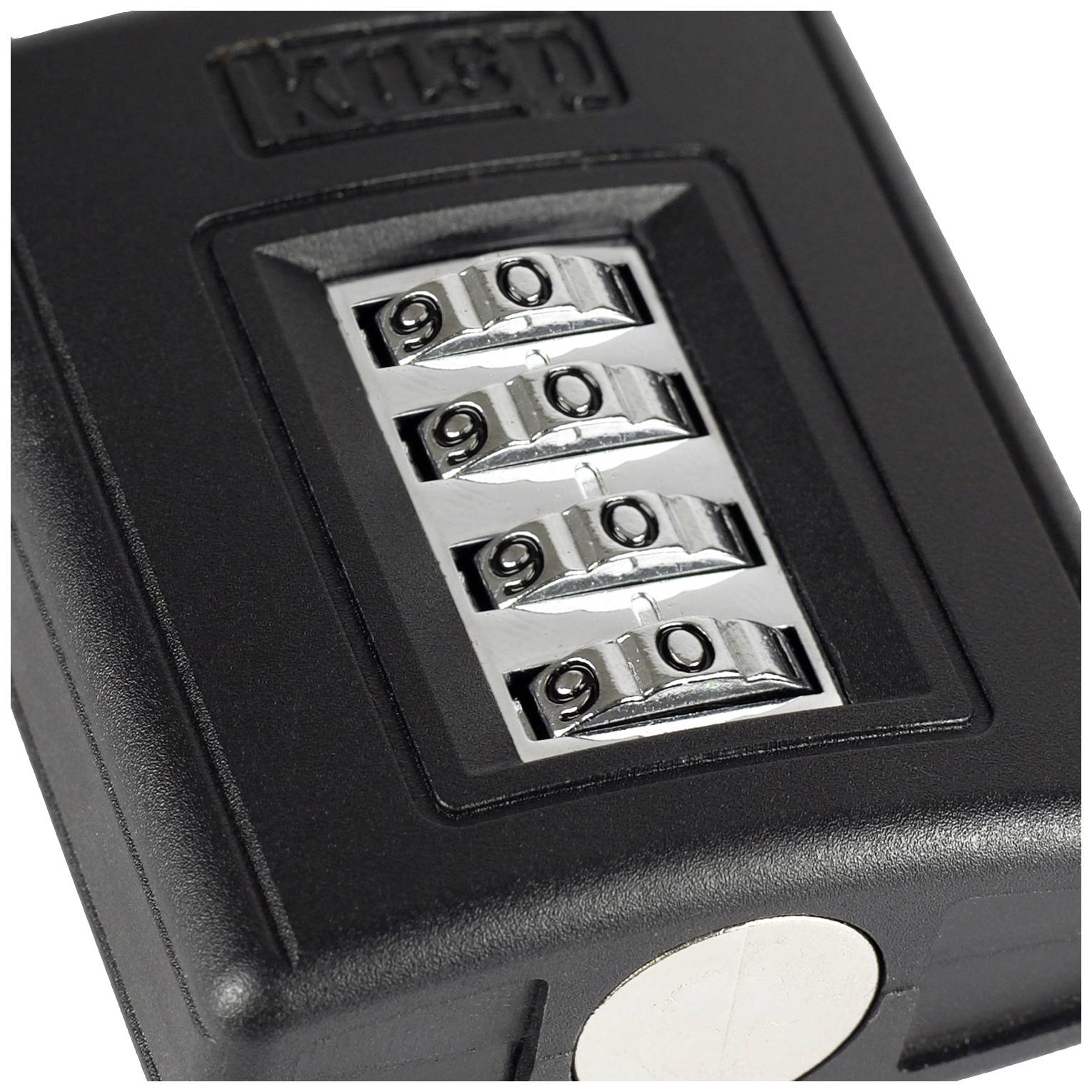 Ein schwarzes Zahlenschloss mit drei Walzen, alle auf die Zahl '9' eingestellt.