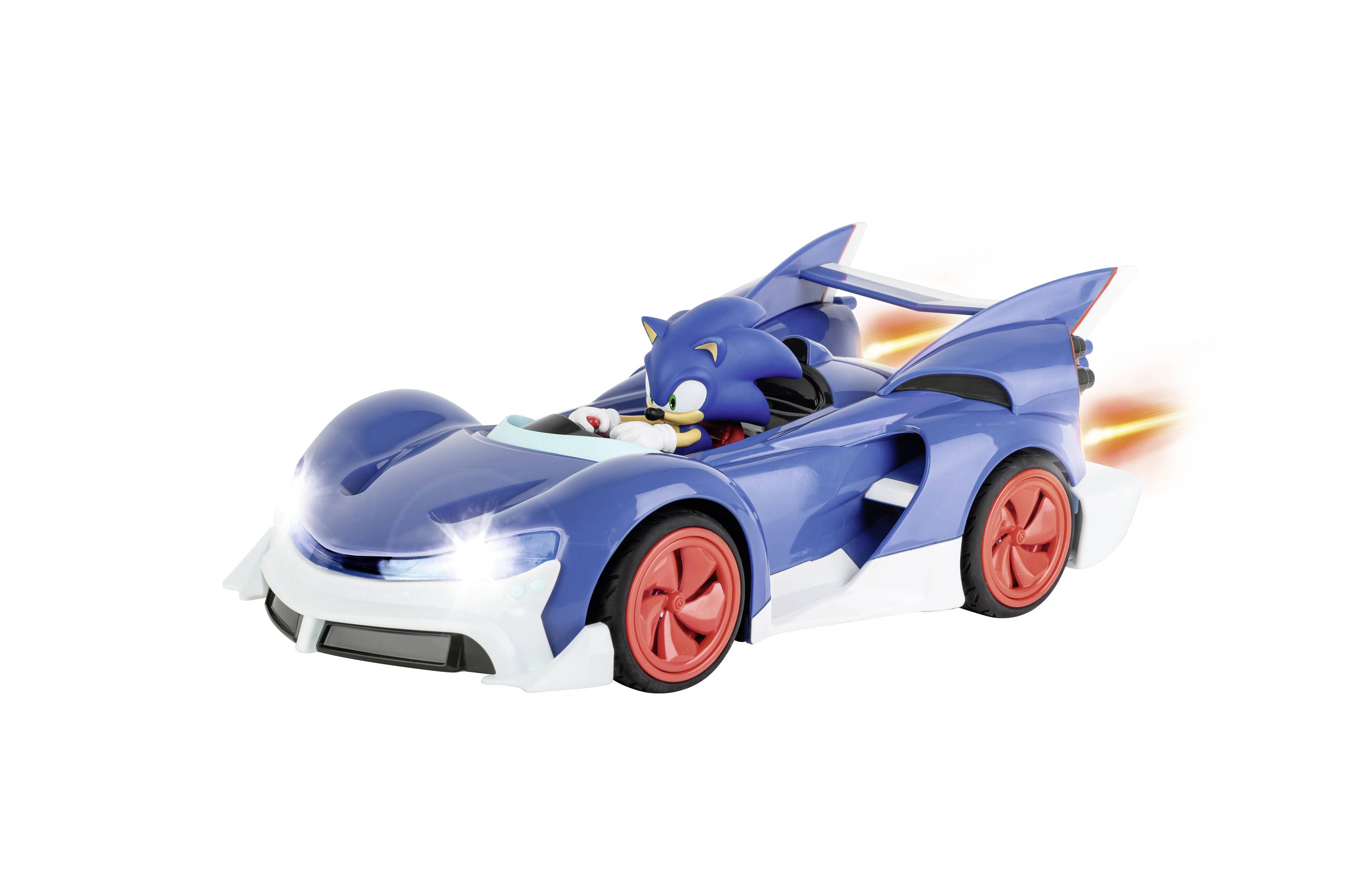 Ein blauer Zeichentrickcharakter fährt ein futuristisches, blaues Rennauto mit roten Felgen und leuchtenden Scheinwerfern.