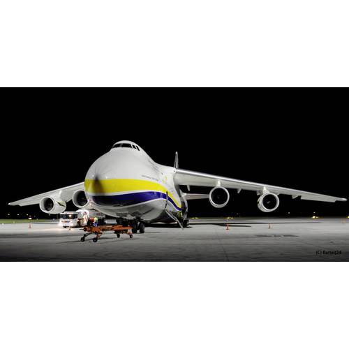 Revell 03807 Antonov AN-124 Ruslan Flugmodell Bausatz 1:144