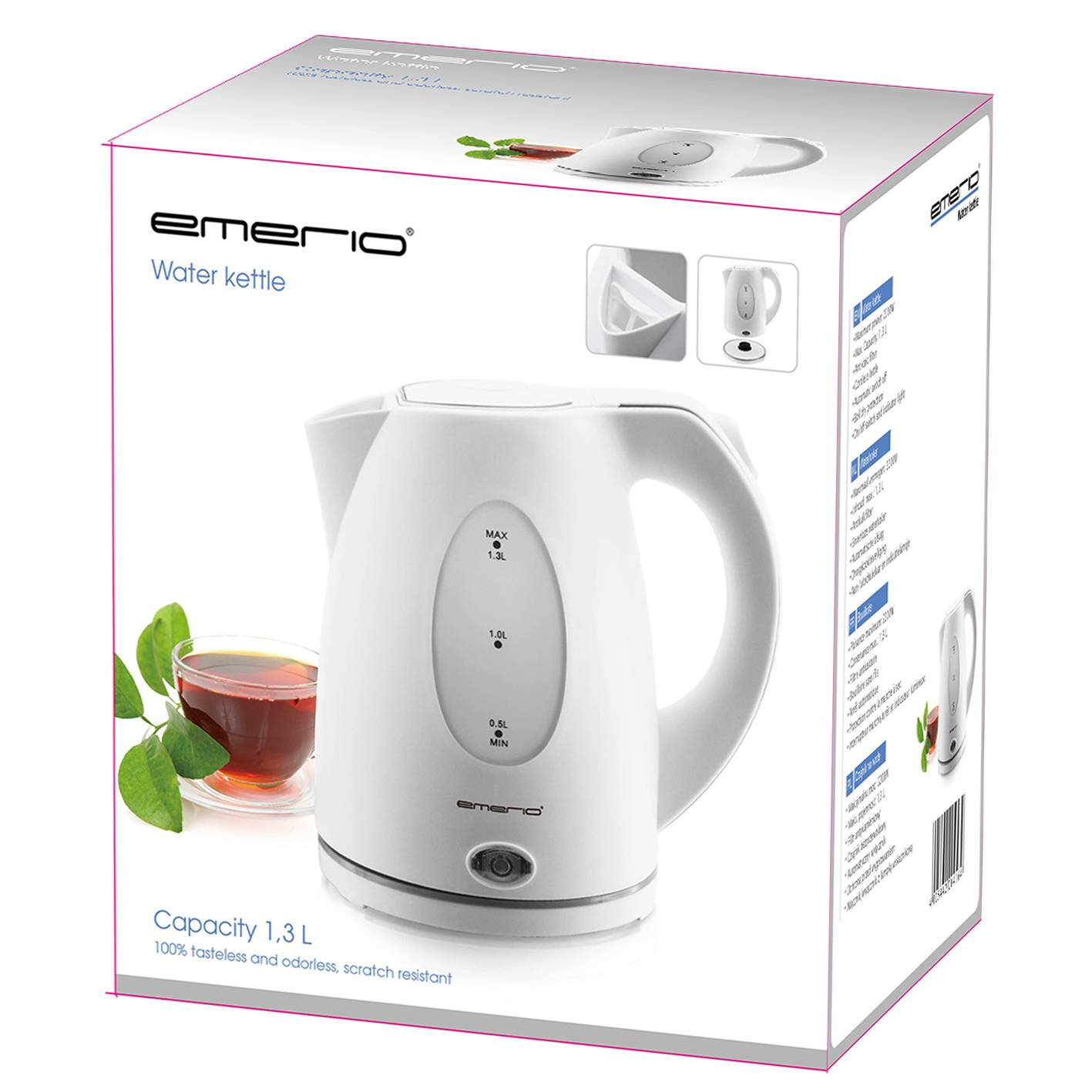 Weißer Wasserkocher auf Produktverpackung. Kapazität 1,3 Liter. Neben dem Kessel steht eine Tasse Tee. Produktdetails und Marke sind abgebildet.