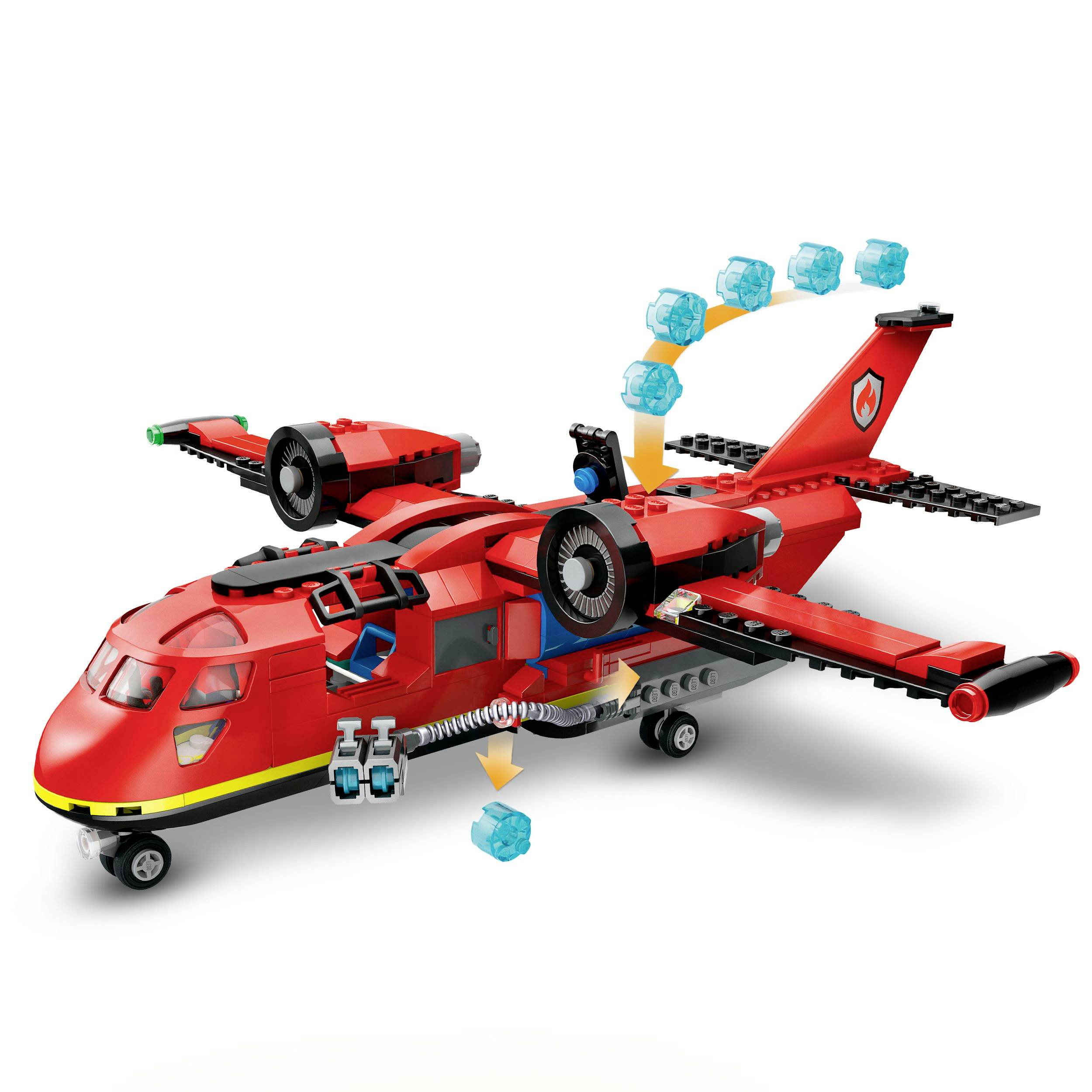 Ein rotes LEGO-Flugzeug mit beweglichen Flügeln und Triebwerken, umgeben von baubaren Elementen in Blau und Gelb zur Veranschaulichung von Funktionen.