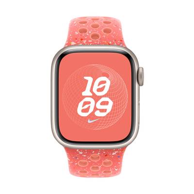 Smartwatch mit orangefarbenem Armband und orangem Hintergrund auf dem Display. Die Uhrzeit '10:09' wird groß angezeigt.