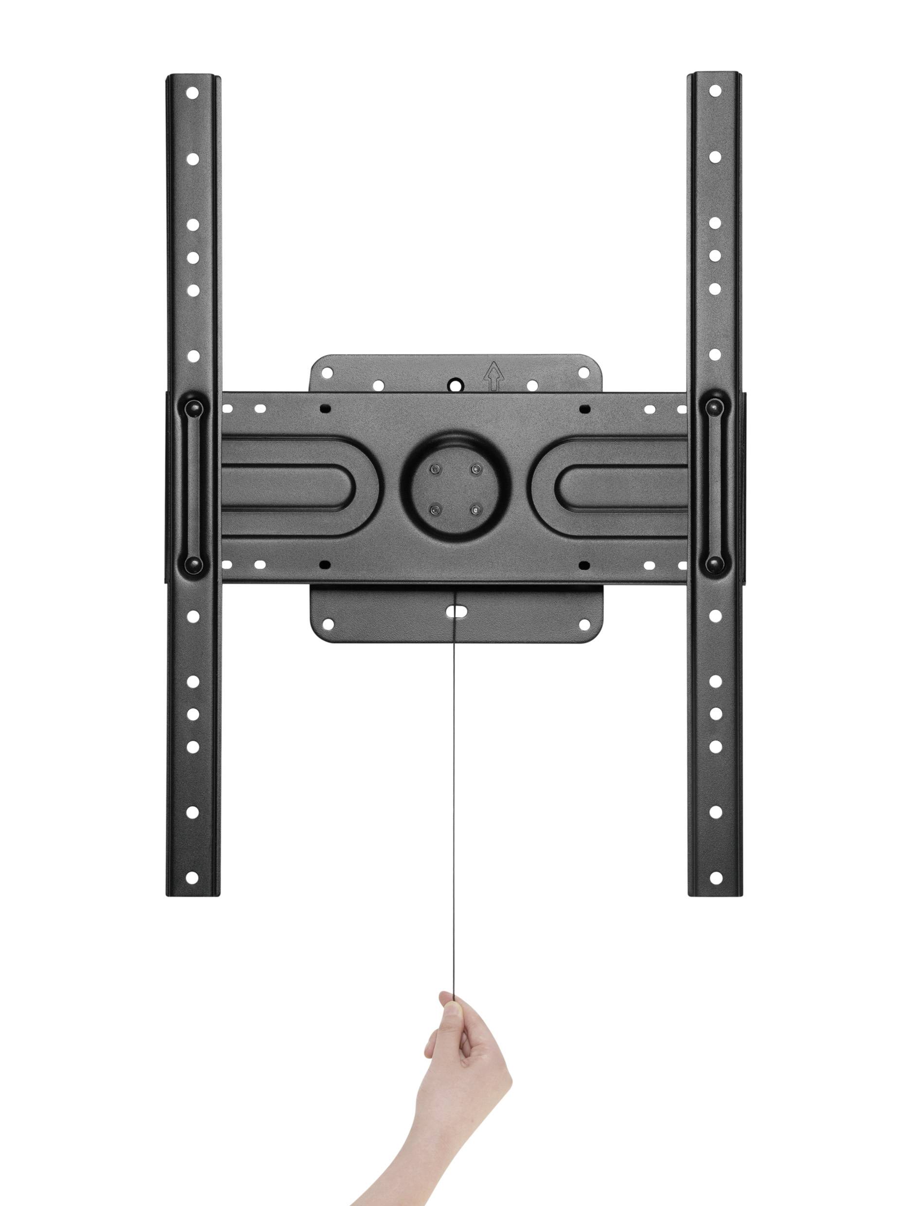 Fernsehhalterung mit einer handgezogenen Schnur zur Neigungsverstellung. Schwarzes Metallgestell mit mehreren Befestigungspunkten.
