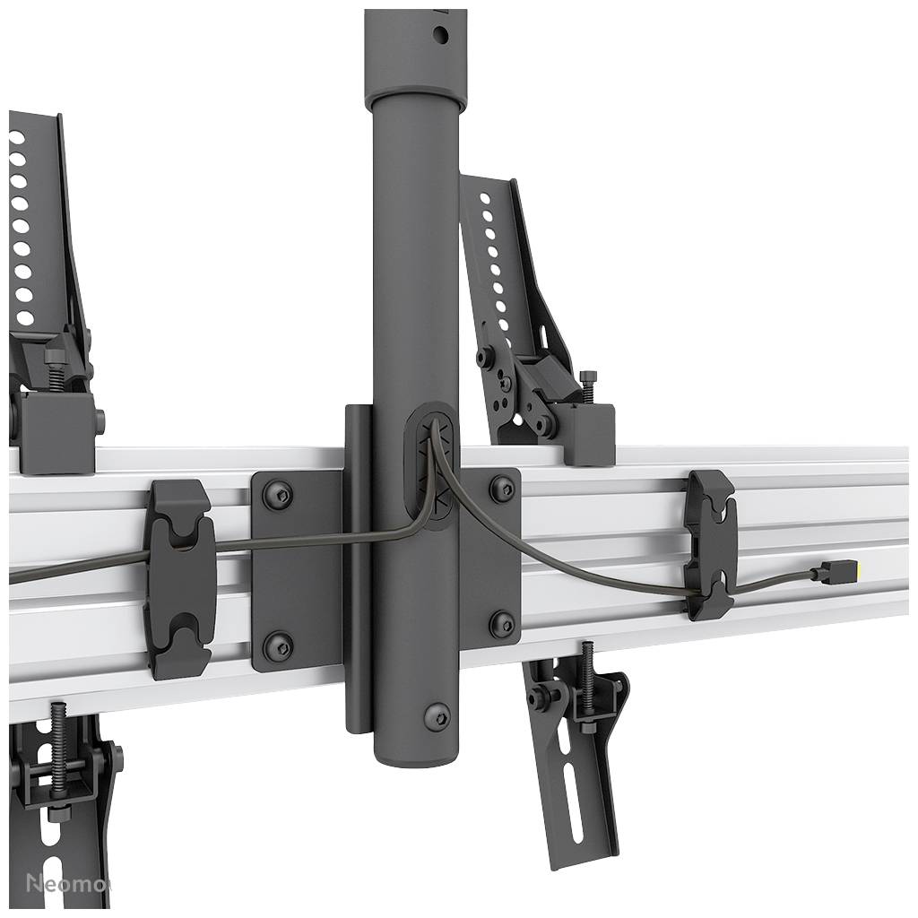 Metallkonstruktion mit vertikaler Stange und horizontalen Streben, verbunden durch Gelenke und Schrauben. Montagesystem für Bildschirme.