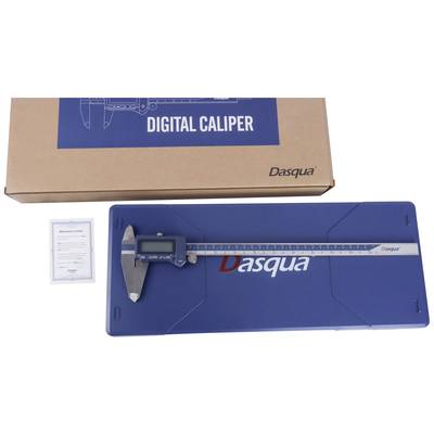 Ein digitaler Messschieber, verpackt in blauer Box, daneben Originalverpackung mit dem Aufdruck 'DIGITAL CALIPER' und Garantiekarte.
