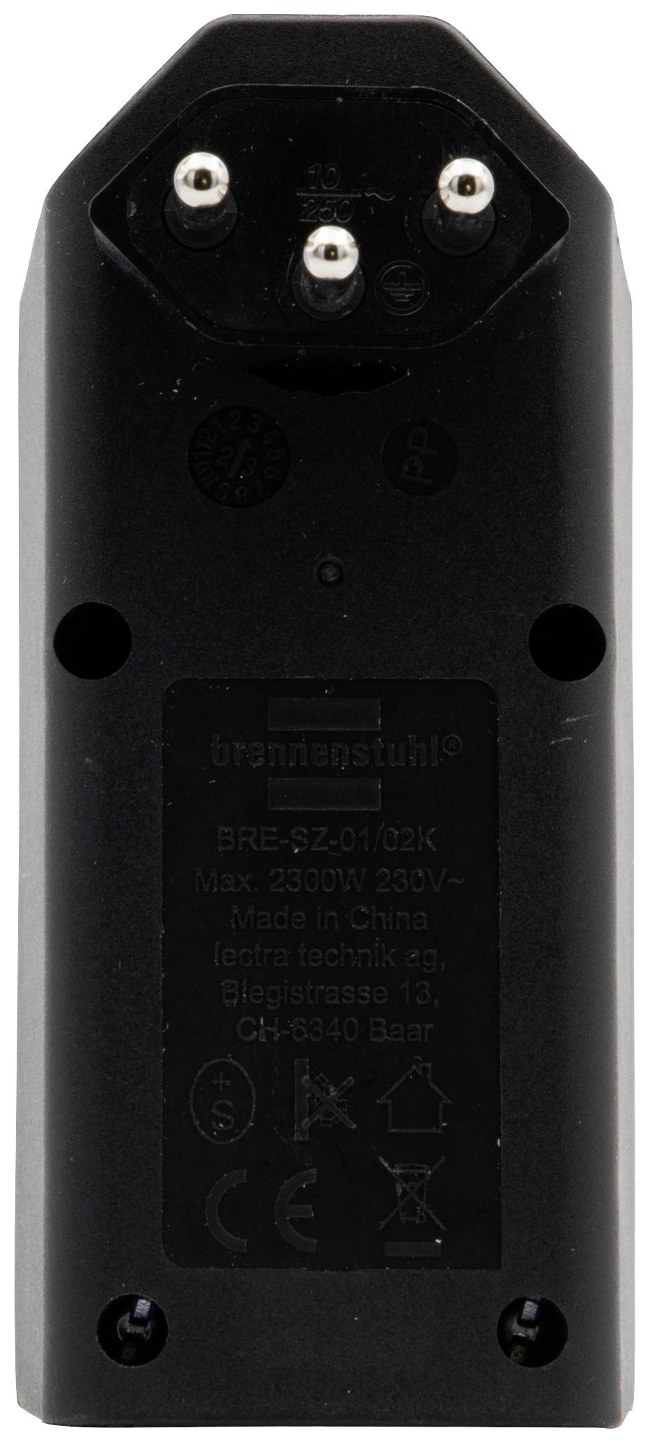 Schwarzer 3-poliger elektrischer Stecker, Marke und Modellnummer sichtbar, Kennzeichnungen und Warnhinweise unten.
