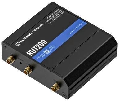 Ein schwarzer Router mit der Aufschrift 'RUT200', Herstellerangaben und Anschlüssen. Geeignet für industrielle Netzwerkanwendungen.