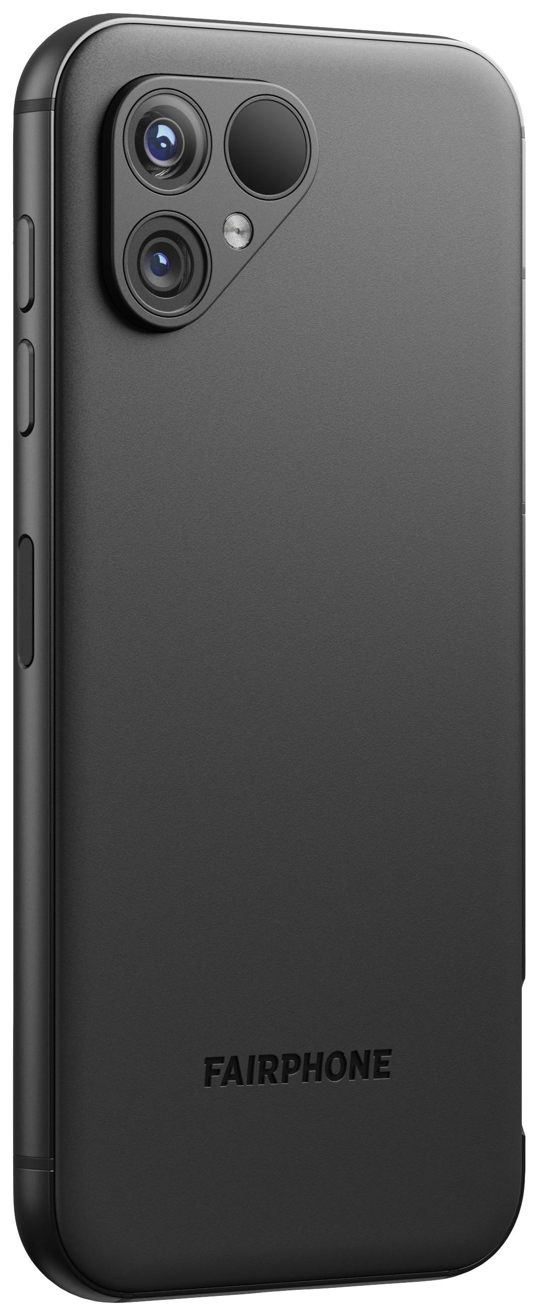 Ein schwarzes Smartphone in Seitenansicht mit der Aufschrift 'FAIRPHONE' auf der Rückseite. Es hat zwei Kameralinsen und einen Blitz.