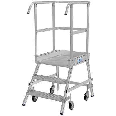 Ein mobiler Tritt aus Aluminium mit zwei Stufen und Plattform, Griffen oben und Rollen unten, geeignet für sicheres Erreichen erhöhter Bereiche.