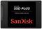 Solid State Drive von SanDisk mit der Aufschrift 'SanDisk SSD PLUS Solid State Drive'. Schwarzes Gehäuse mit rotem Logo.