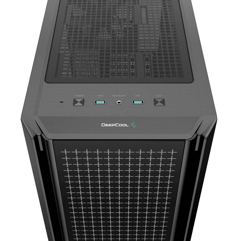 Ein schwarzes Computergehäuse mit 'DeepCool' Logo oben in der Mitte und Lüftungsgittern an der Vorderseite und Oberseite.