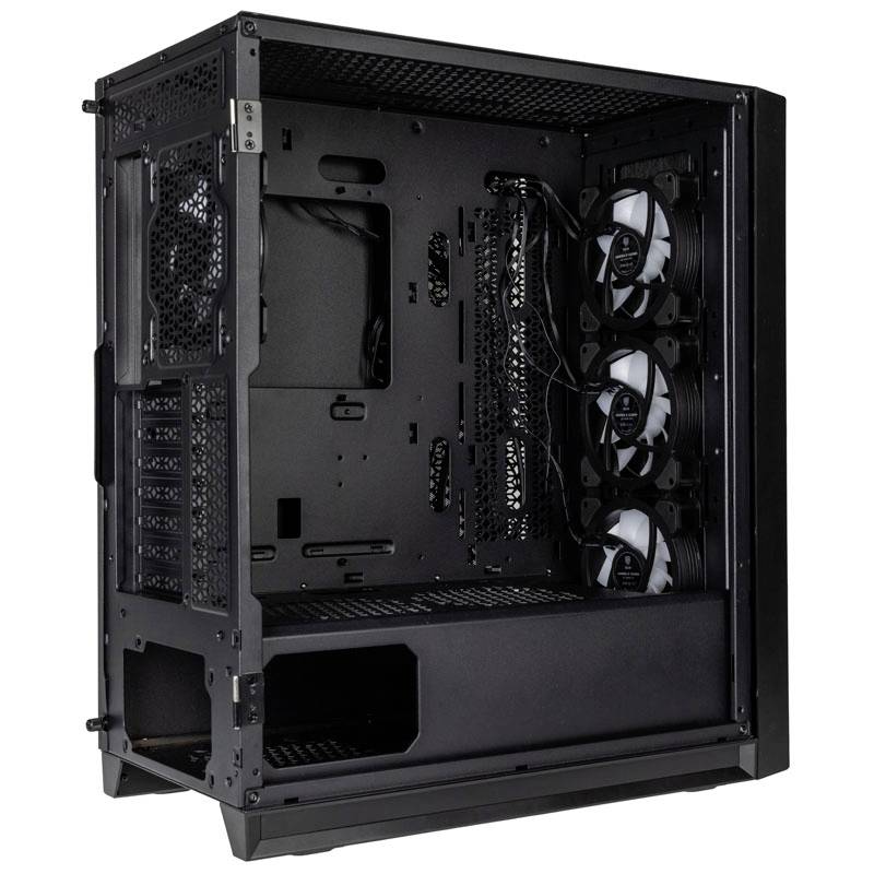 Offenes Computergehäuse mit drei Lüftern an der Vorderseite und Platz für Komponenten im Inneren.