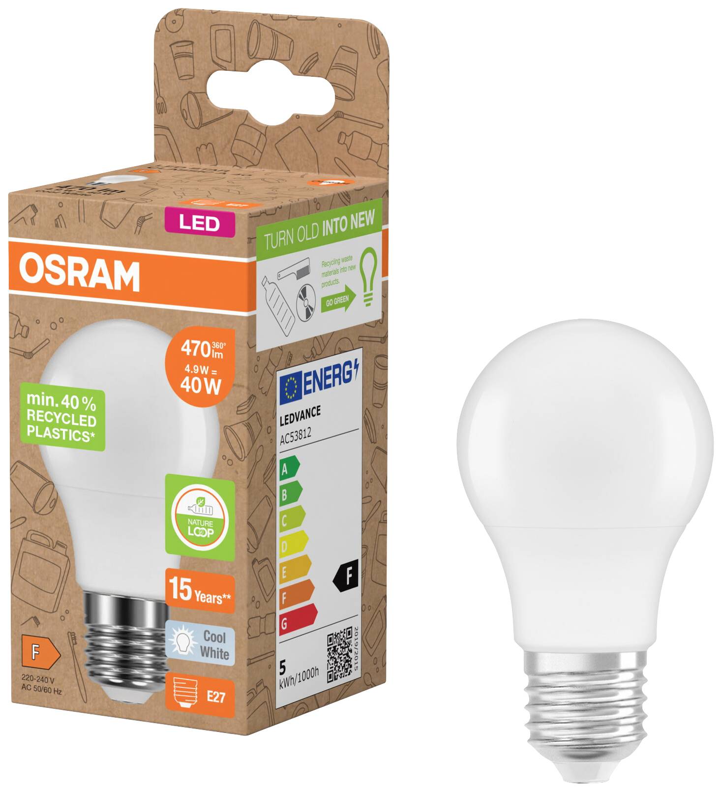 Eine LED-Glühbirne von OSRAM mit Verpackung. Die Verpackung betont Recycling und Energieeffizienz mit Energielabel F. 40 % recycelter Kunststoff.