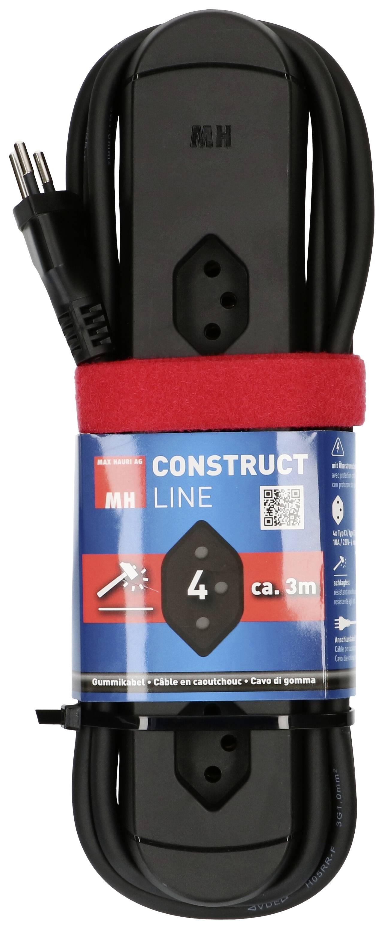 'Schwarze Steckdosenleiste mit vier Anschlüssen und ca. 3m Kabel, umwickelt mit rotem Klettverschlussband. Markenetikett: MH Construct Line.'