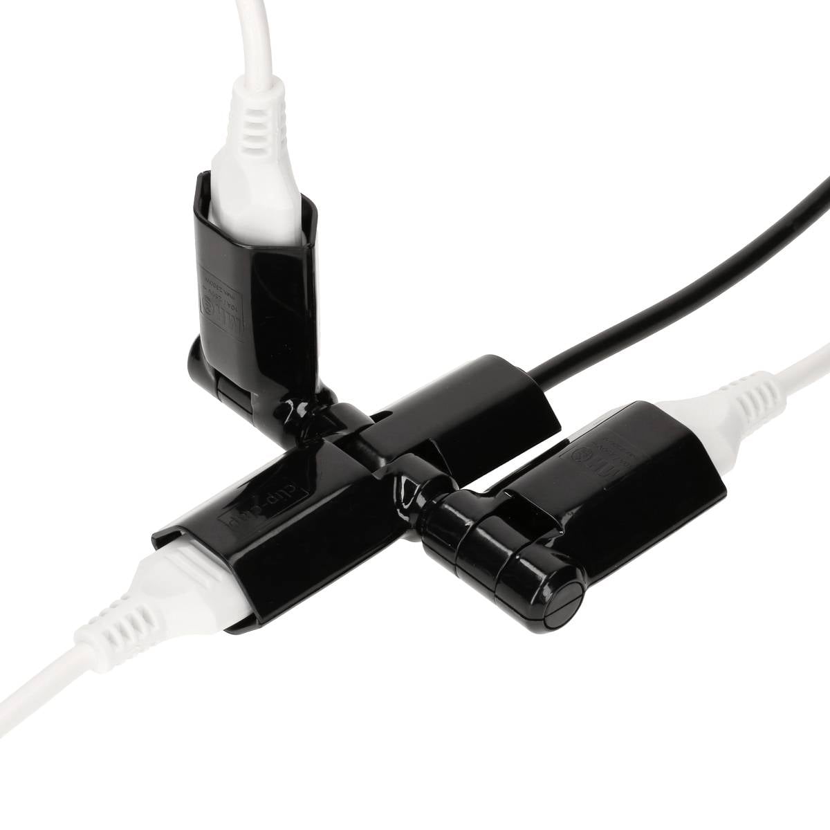 Ein schwarzer Steckdosenadapter mit mehreren weißen Netzkabeln, die aus verschiedenen Richtungen angeschlossen sind.