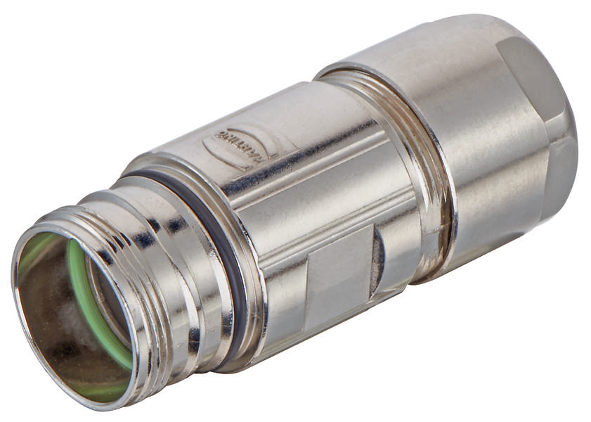 Ein Metallanschlussadapter für Kabel mit glatter, reflektierender Oberfläche, zeigt die Öffnung und die Verschlussschraube. Ideal für technische Anwendungen.