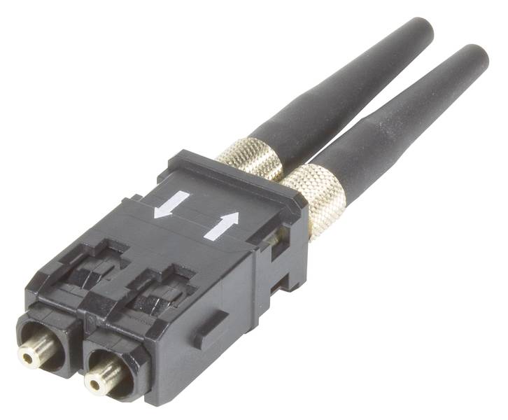 Ein schwarz-grauer elektrischer Stecker mit zwei Steckverbindungen und zwei Pfeilen zur Markierung der Anschlussrichtung.