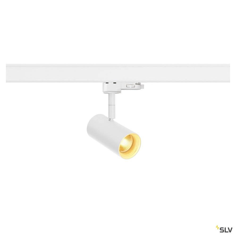 Ein weißer zylinderförmiger Deckenstrahler montiert an einer Schiene, mit einem orangefarbenen Lichtschein.