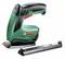 Grüner Bosch Elektro-Tacker mit ergonomischem Griff. Daneben liegt ein Zubehörteil.