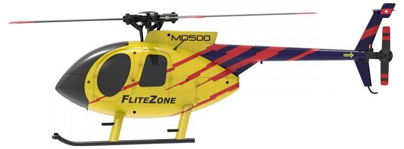 Ein gelber Modellhubschrauber mit roten Streifen, Marke 'FliteZone', Modell 'MD500', in Seitenansicht.