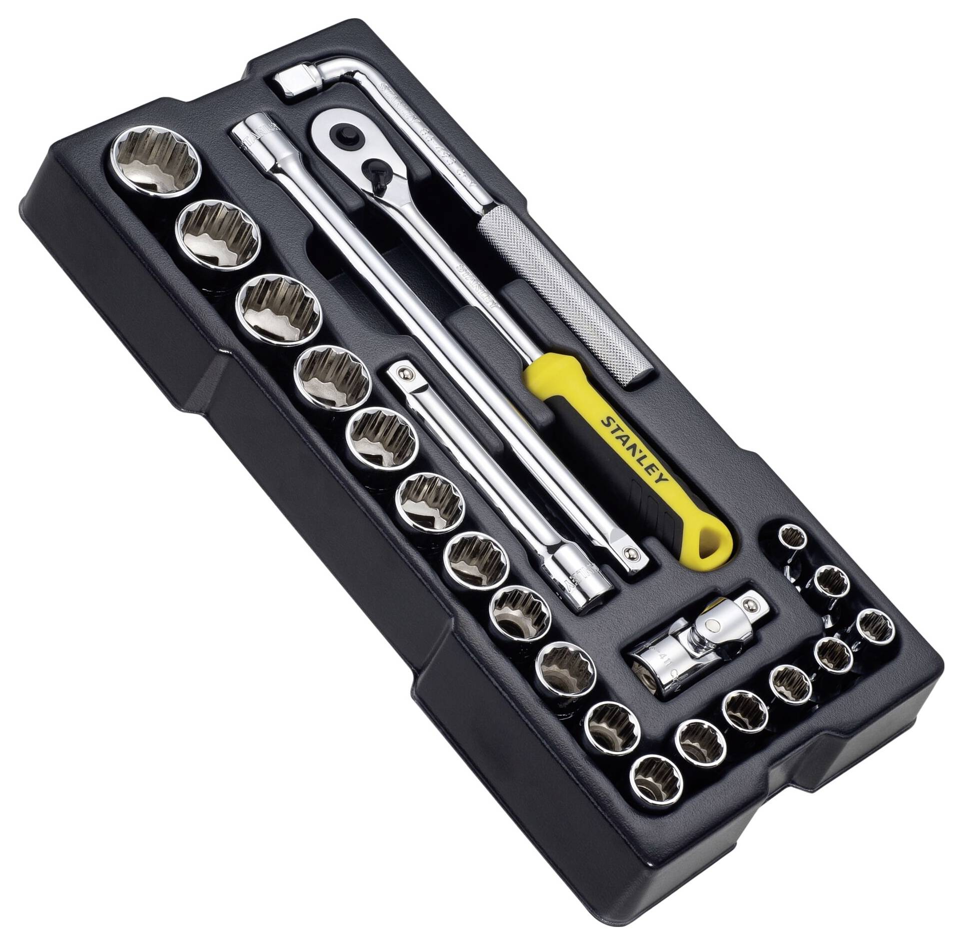 Werkzeugkasten mit Steckschlüsselsatz und Ratsche. Enthält verschiedene Stecknüsse, Verlängerungen und Adapter, geeignet für Reparaturen.