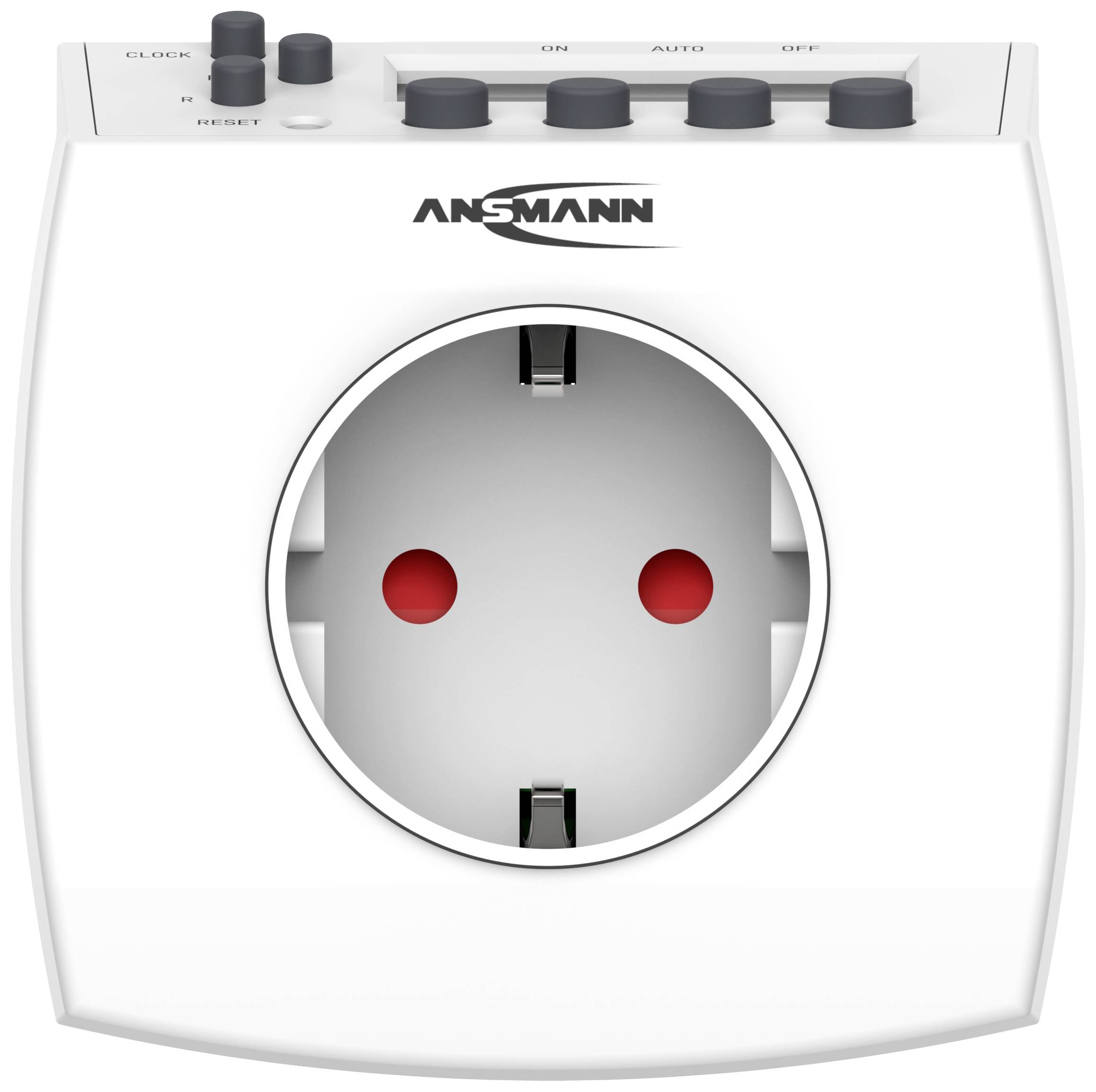 Ein weißer elektrischer Timer mit Steckdose im Vordergrund. Regler oben ermöglichen 'ON', 'AUTO', 'OFF'. Marke Ansmann.