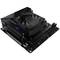 Eine schwarze Computer-Motherboard-Baugruppe mit Lüfter und mehreren Ports, die für PC-Bau und Hardware-Upgrades bereit ist.