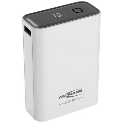 Weiße Powerbank mit digitalem Display zeigt '73%' an. Marke 'ANSMANN', Modell '22.5 W PRO'. Ein USB-Anschluss sichtbar.
