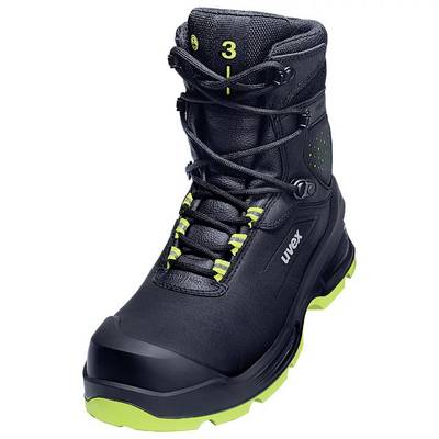 Ein schwarzer, robuster Sicherheitsstiefel mit grünen Akzenten und Schnürsenkeln, markiert mit der Nummer '3' oben, zeigt hochwertige Verarbeitung.