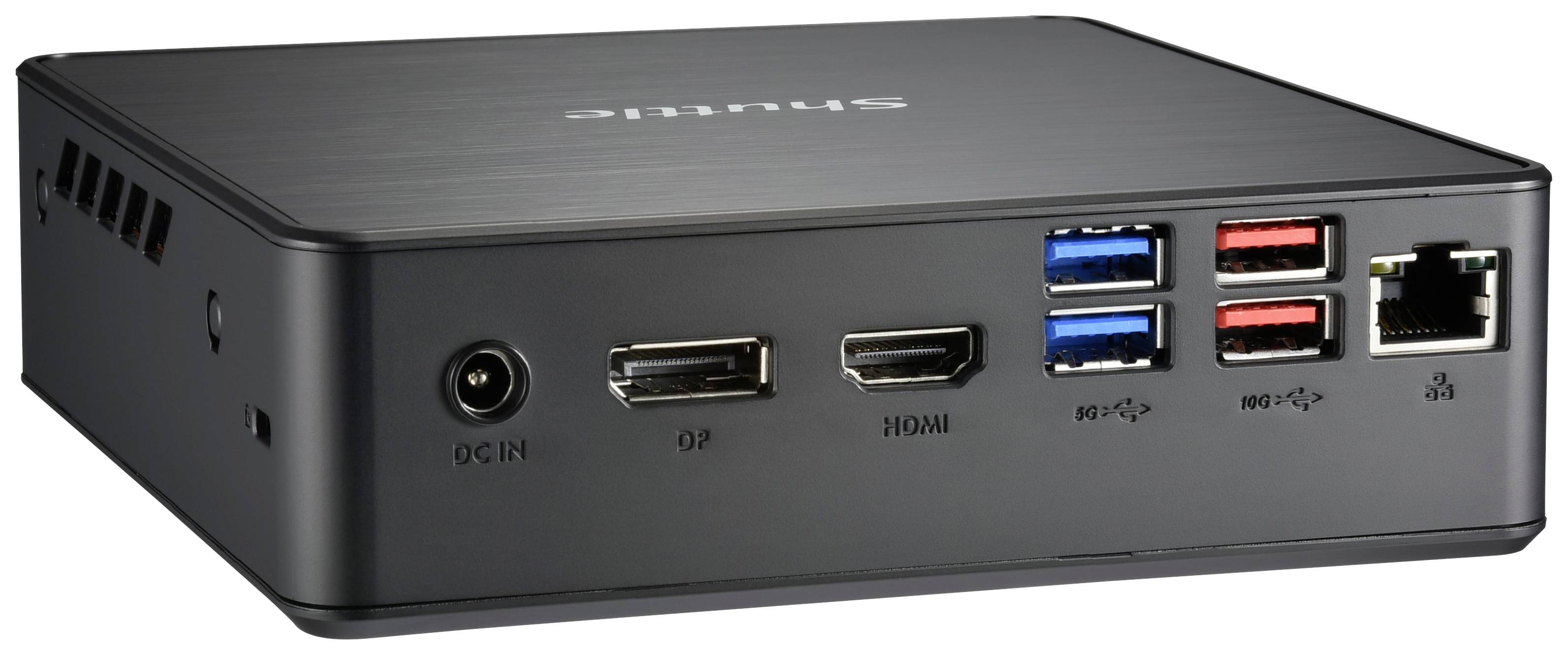 Ein schwarzer Mini-PC mit verschiedenen Anschlüssen an der Vorderseite, darunter HDMI, DisplayPort, USB-Anschlüsse und Ethernet.