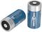 Zwei blaue Lithium-Batterien der Größe C mit der Aufschrift 'ANSMANN'. Eine steht aufrecht, die andere liegt seitlich.