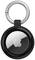 Apple AirTag in einer schwarzen Schutzhülle mit einem silbernen Schlüsselring.
