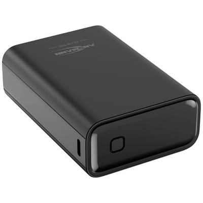 Eine schwarze, rechteckige Powerbank mit einem USB-Anschluss und einem Knopf an der Seite. Ideal zum Aufladen von Geräten unterwegs.